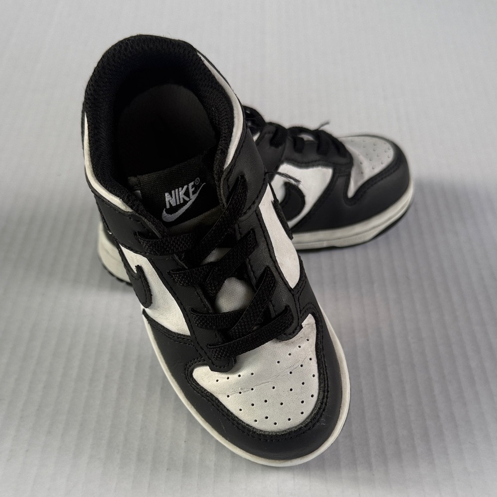 Nike Panda Kids Black and White Sneakers Size 9C
